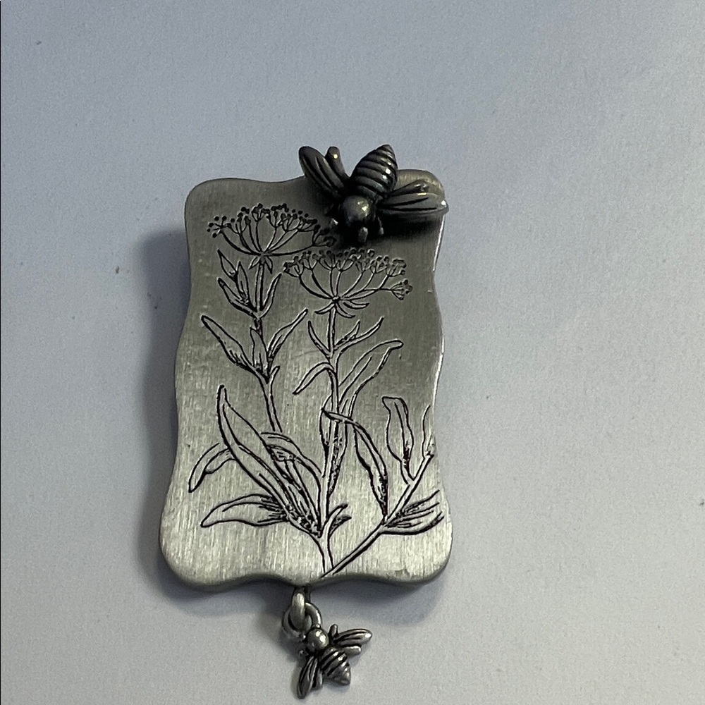 Elegant Silver Floral with bee brooch